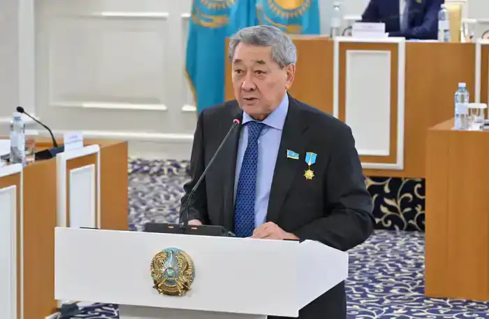 Новая Конституция: гарантии для старшего поколения и их влияние на социальное обеспечение