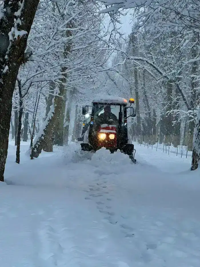 Из-за непогоды коммунальные службы Жамбылской области перешли на усиленный режим работы (5)