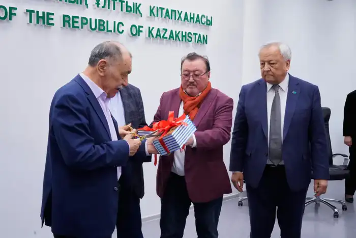 Литературно-познавательный вечер к 75-летию Алибека Аскарова прошел в Национальной библиотеке РК (2)