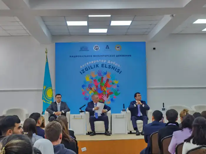 Артур Ластаев: Волонтерство – не частная инициатива отдельных граждан, а конституционная ценность (2)