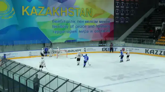 Хоккейная команда «Торпедо» в чемпионате Казахстана обыграла «Горняк» (5)