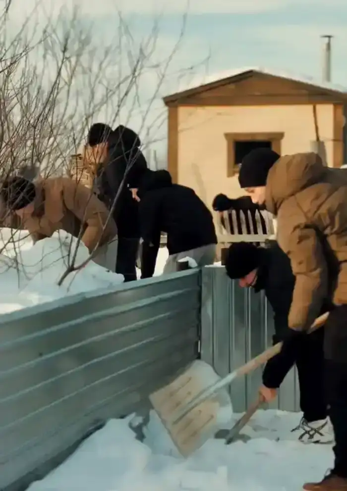 В Лисаковске прошла акция «Снежный десант» (2)