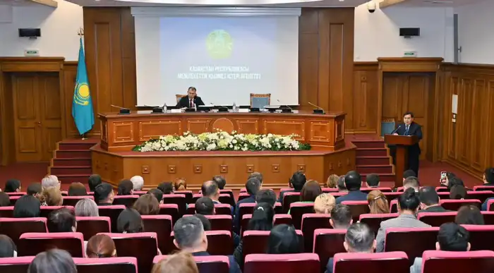 Председатель Агентства встретился с коллективом Министерства науки и высшего образования (6)