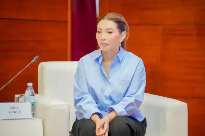 «Закон и порядок»: в Астане прошла профилактическая акция для студентов (4)