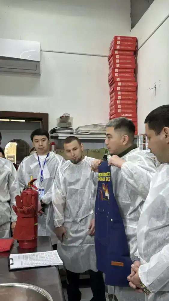 «Закон и порядок»: о правилах пожарной безопасности напомнили столичным заведениям общепита (2)