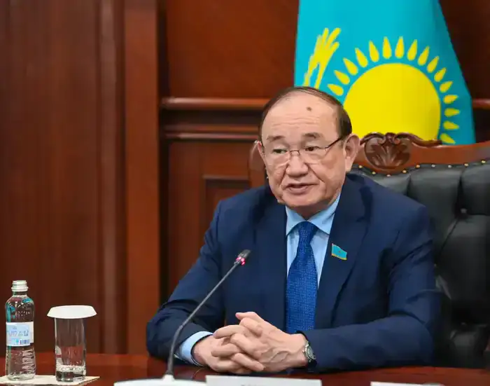 Аким области Нурлыбек Налибаев обсудил охрану окружающей среды с председателем Комитета Сената