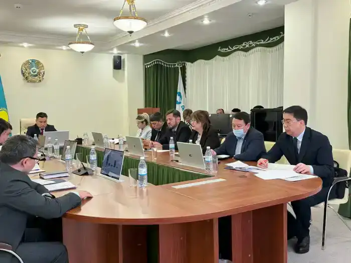 Министр труда обсудил итоги работы в регионах и планы законопроектной деятельности на 2026 год