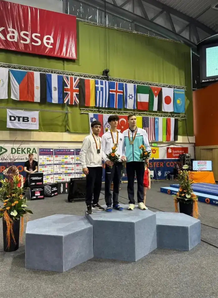 Алматинец Курбанов завоевал бронзу на Кубке мира