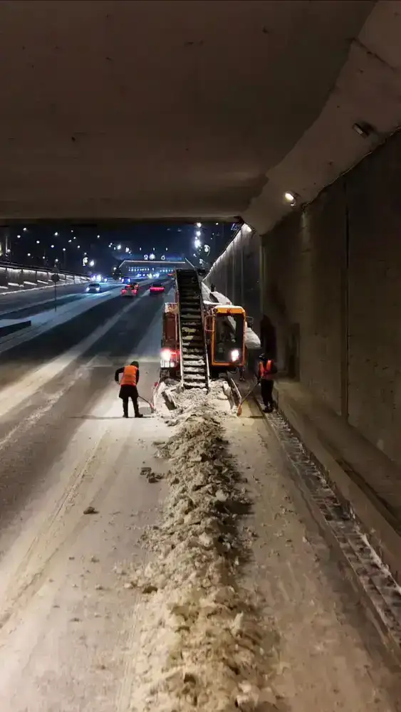 В Алматы обеспечена полная готовность коммунальных служб к снегопаду (2)