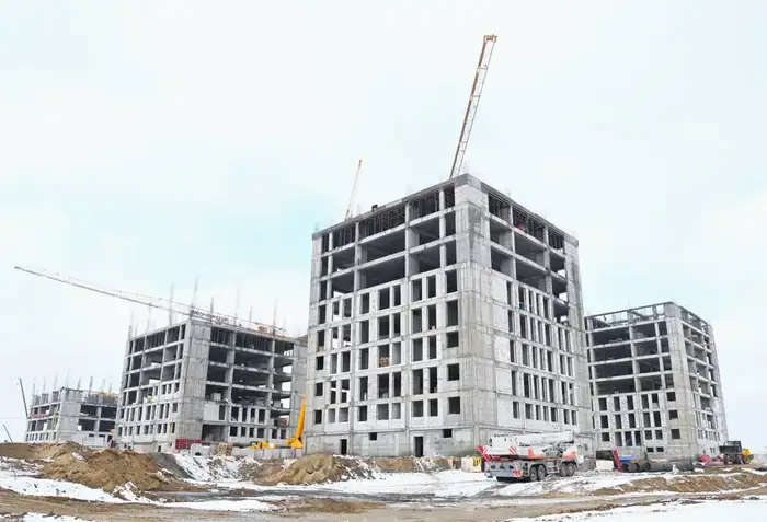 Глава региона ознакомился с ходом строительства жилых домов (5)