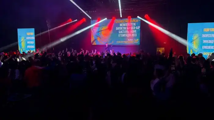 Около 2 тысяч молодых жителей Карагандинской области поддержали проект новой Конституции (2)