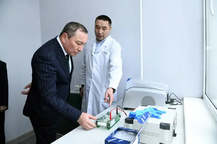 В УНИВЕРСИТЕТЕ АБАЯ ОТКРЫЛИ ШЕСТЬ СОВРЕМЕННЫХ ЛАБОРАТОРИЙ (3)