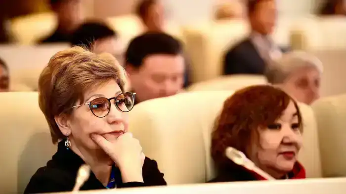 В ВКО обсудили актуальные вопросы инвестиций, туризма, АПК, продовольственной безопасности, цифровизации (7)