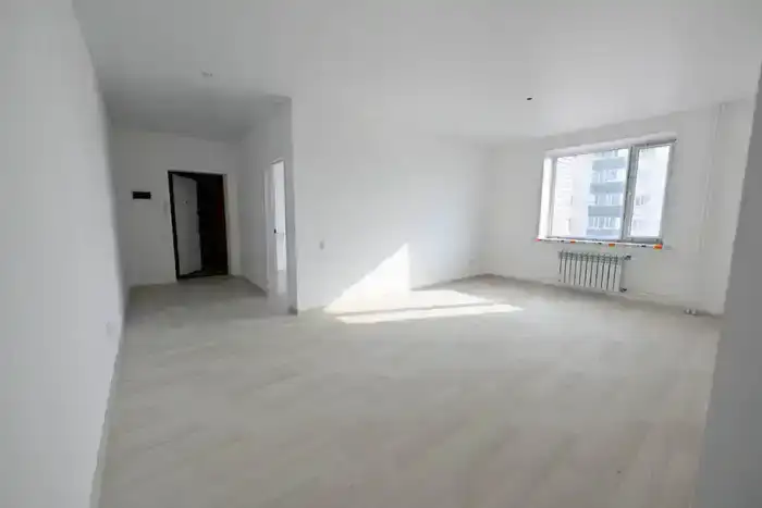 В Семее вручены ключи от квартир для уязвимых категорий граждан и детей-сирот