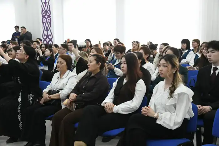 «Абылай хан – великий символ единства страны»: в Астане прошел историко-познавательный форум (5)