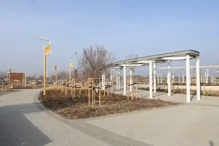 Глава региона осмотрел строительные площадки (5)