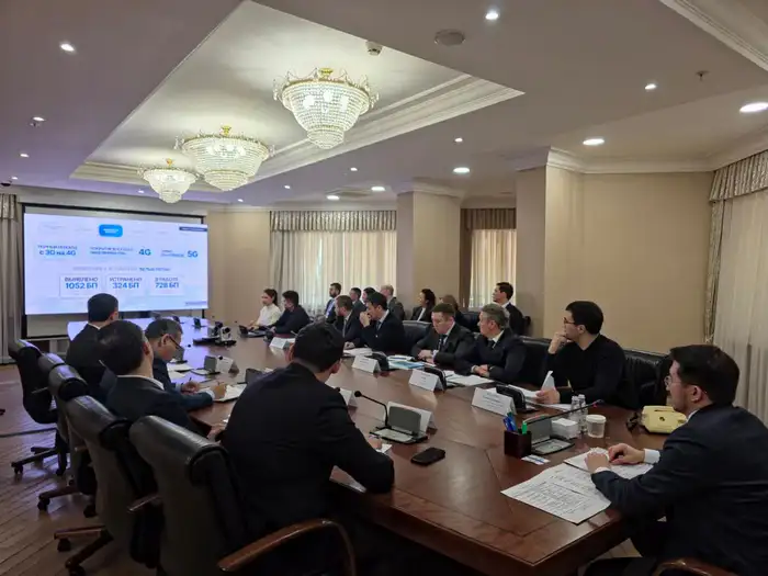 Обсуждение развития интернет-инфраструктуры в Астане: акцент на доступность для сельских и труднодоступных территорий Казахстана