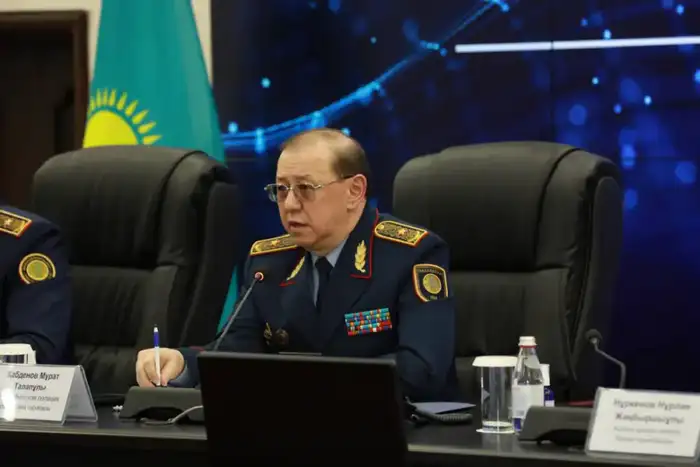 В Астане полиция и представители КСК и ОСИ обсуждают безопасность в жилых домах