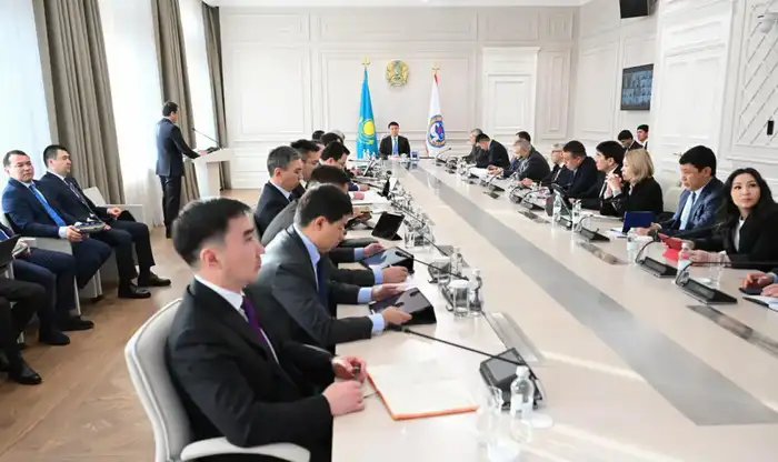 Обсуждение конституционной реформы в Алматы: влияние на будущее гражданского участия и развитие страны