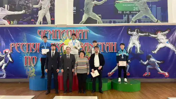 Сборная Алматы стала победителем чемпионата Казахстана по фехтованию (2)