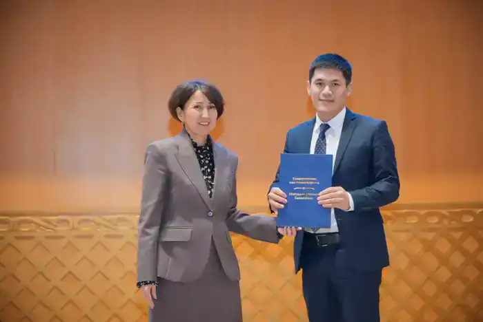 Поручение Главы государства: 14 молодых ученых стали обладателями новых квартир (6)