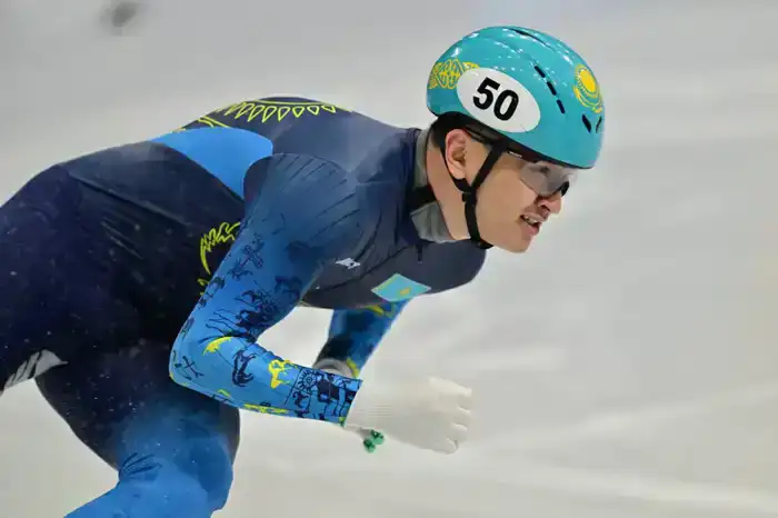 Абзал Ажгалиев и Денис Никиша вышли в четвертьфинал Олимпиады в Милане (2)