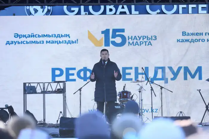 В Актобе в поддержку референдума состоялся молодежный фестиваль (7)