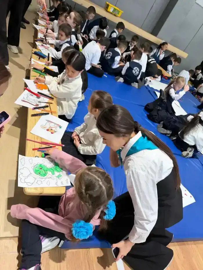 «Светлое будущее без наркотиков»: в Астане прошла выставка рисунков (8)