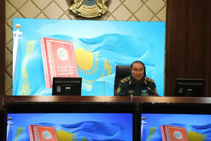 Обсуждение проекта новой Конституции в МЧС: шаг к укреплению прав и свобод граждан в Казахстане