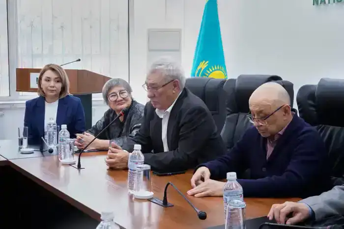 В Алматы состоялся вечер памяти к 80-летию Кенеса Дүйсекеева (2)