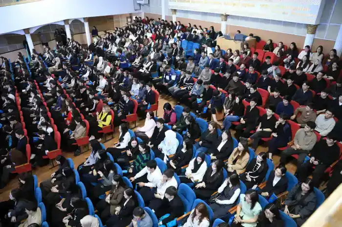 Новая Конституция поддерживает созидательность и инновации (4)