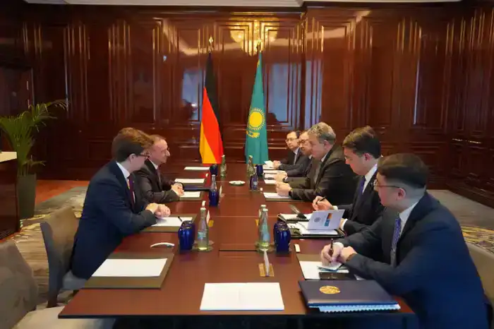 Глава МИД Казахстана в рамках визита в Германию провёл ряд двусторонних встреч (2)