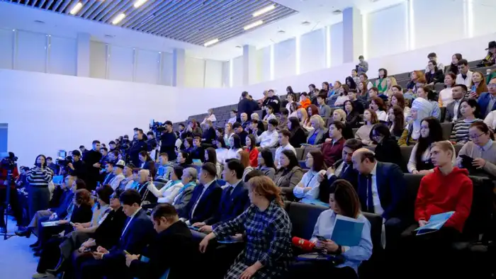 В Астане прошло специальное мероприятие, посвященное Всемирному дню неправительственных организаций (2)