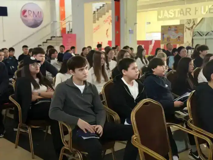 Международный форум в Павлодаре: Стратегии против сталкинга и насилия