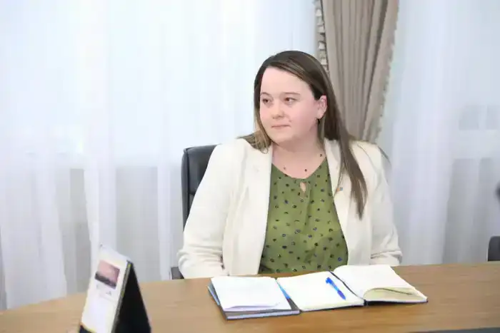 Асхат Шахаров встретился с представителем Посольства Великобритании (2)