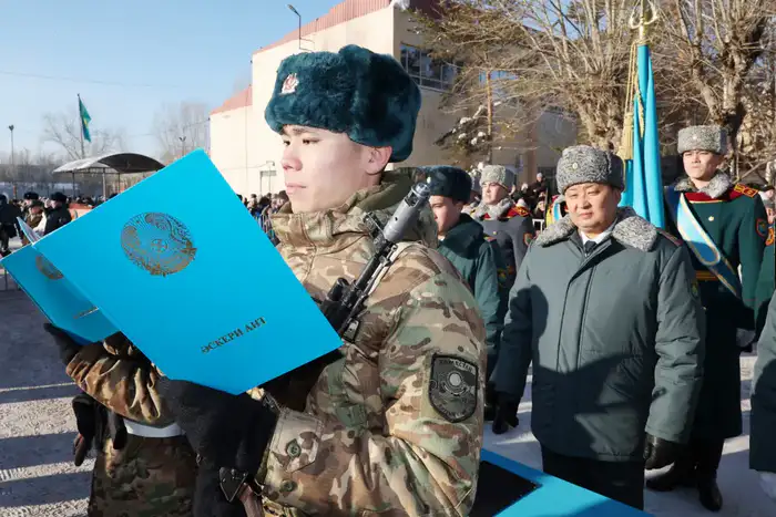 В Астане гвардейцы приняли военную присягу (7)
