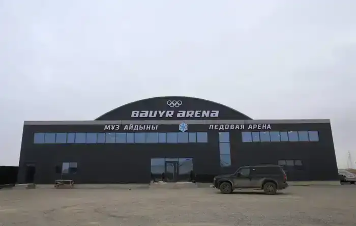 Нурдаулет Килыбай ознакомился с ходом строительства нового ледового дворца в Актау (6)