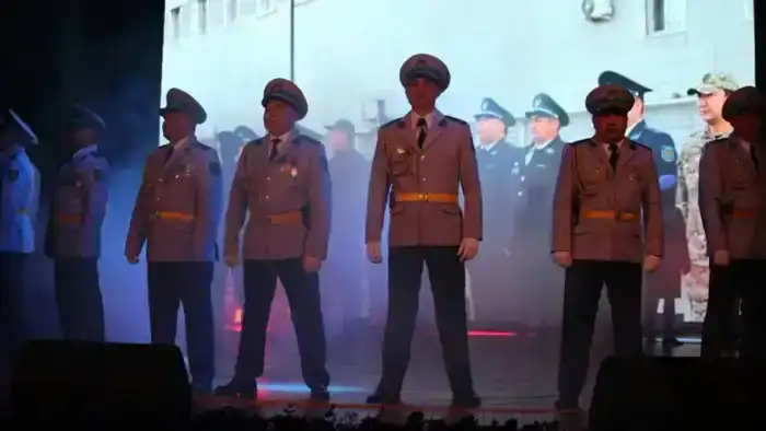 Голос службы и единства: 15-летие хора департамента полиции отметили в ВКО (8)