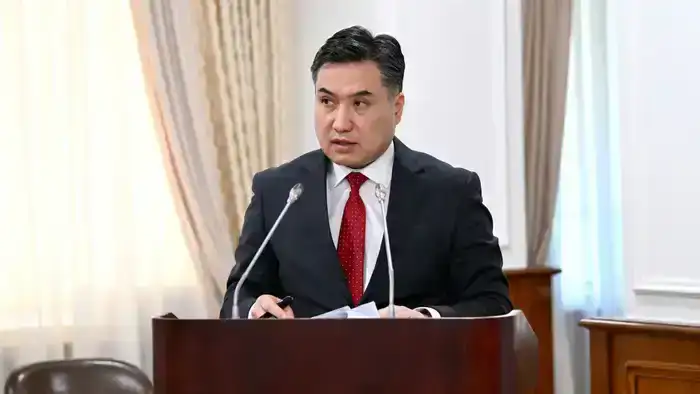 Министр труда Аскарбек Ертаев представил планы по цифровизации социально-трудовой сферы и трансформации рынка труда
