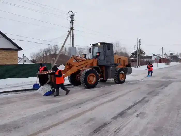 Более 30 тысяч кубометров снега вывезли из Астаны за ночь (2)