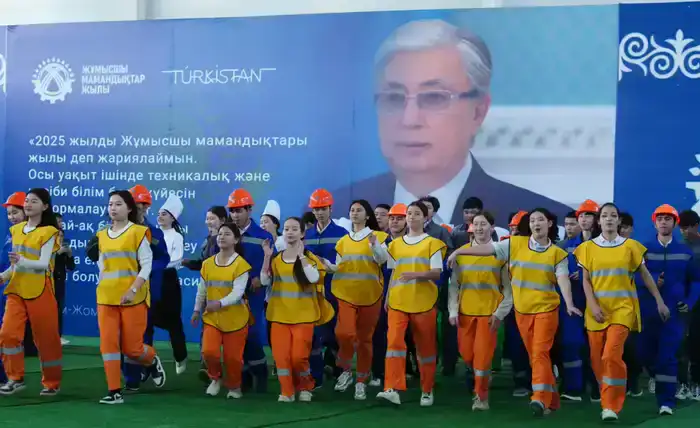 В Туркестанской области трудоустроено около 148 тысяч граждан за 2025 год