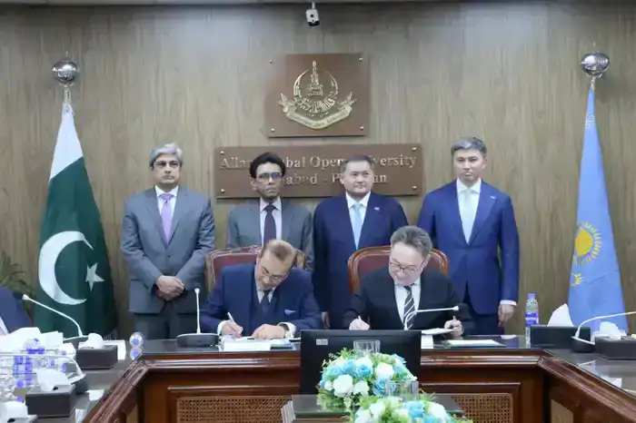 Казахстан и Пакистан расширяют сотрудничество в сфере науки и высшего образования (7)