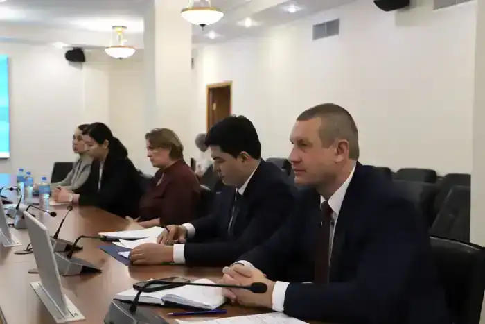 Обсуждение международных стандартов социальных услуг и тарифообразования в Казахстане