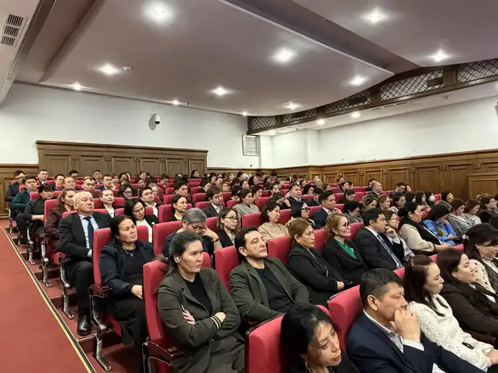 В МЗ РК обсудили поправки в Конституцию о соцзащите граждан (2)