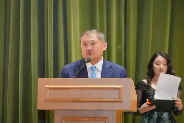 В Алматы наградили ученых и преподавателей за вклад в развитие науки и образования