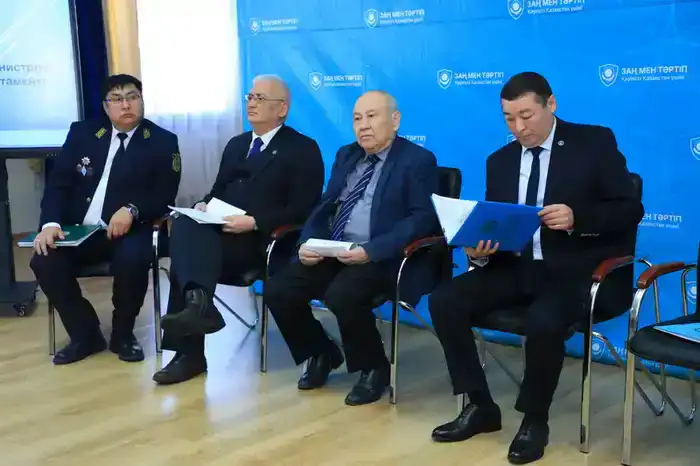 «Азбука правопорядка»: в Карагандинской области юстиция открыла двери для общественности (6)