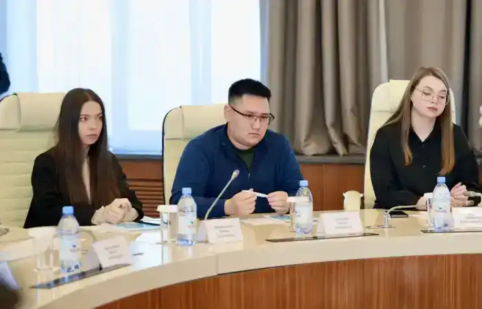 В ВКО в рамках программ «Молодежная практика» и «Жасыл ел» будут трудоустроены 2 тысячи молодых людей (2)