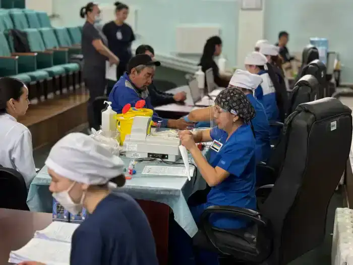 60 доноров за один день: в кардиоцентре Алматы состоялась масштабная акция по сдаче крови (3)