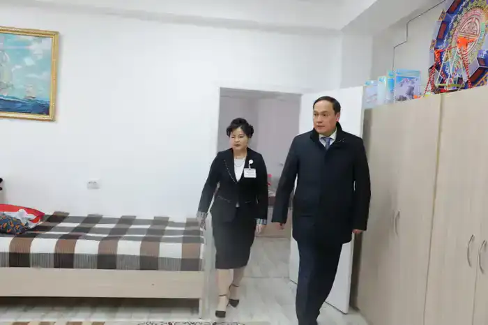 Рабочая поездка в Таласский район: пищевая промышленность, транспорт, соцобъекты (5)