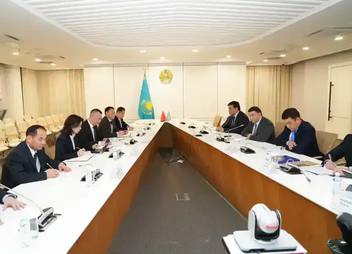 Н. КУШЕРОВ ПРОВЕЛ ПЕРЕГОВОРЫ ПО МЕГА-ПРОЕКТУ СОЗДАНИЯ ЭКО-ЭТНОГРАФИЧЕСКОЙ ЗОНЫ ОТДЫХА (2)